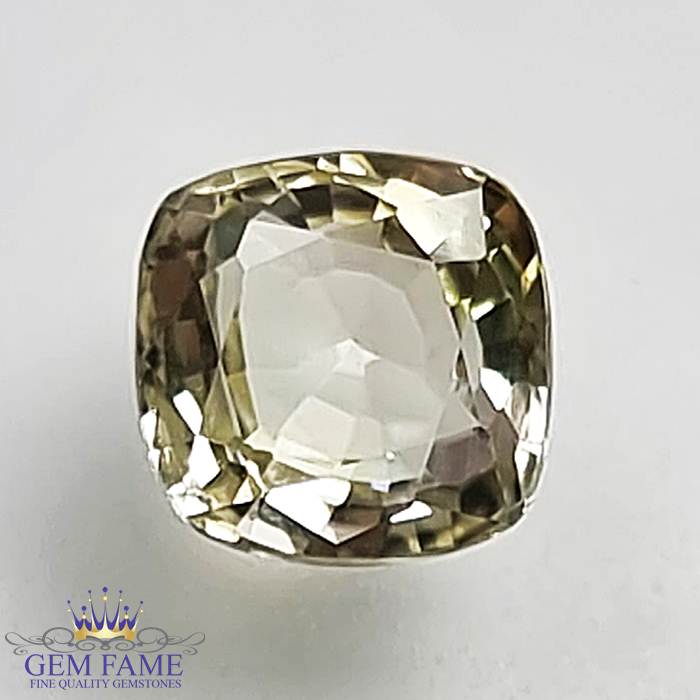 Yellow Sapphire (Pukhraj) Gemstone