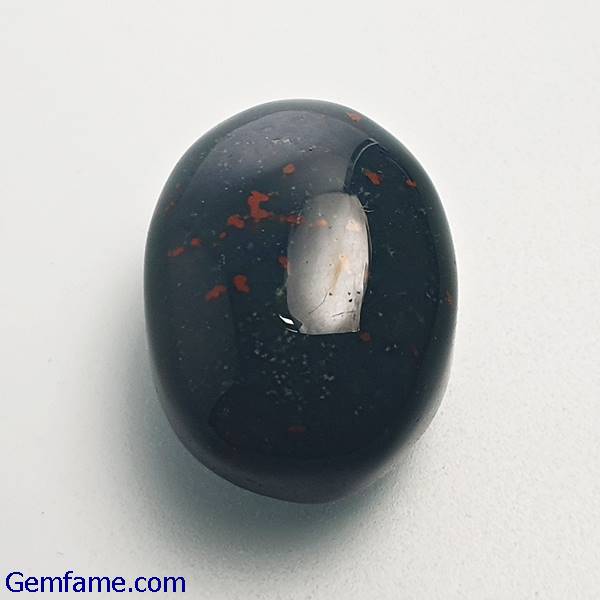 Bloodstone 9.43ct 15.25x11.48x6.40mm Natural Gemstone India