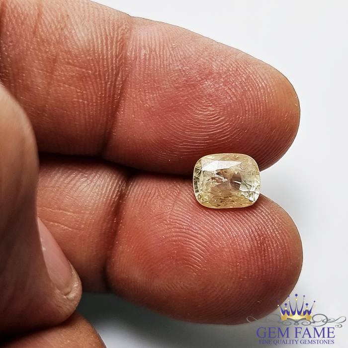 Yellow sapphire urdu name hotsell