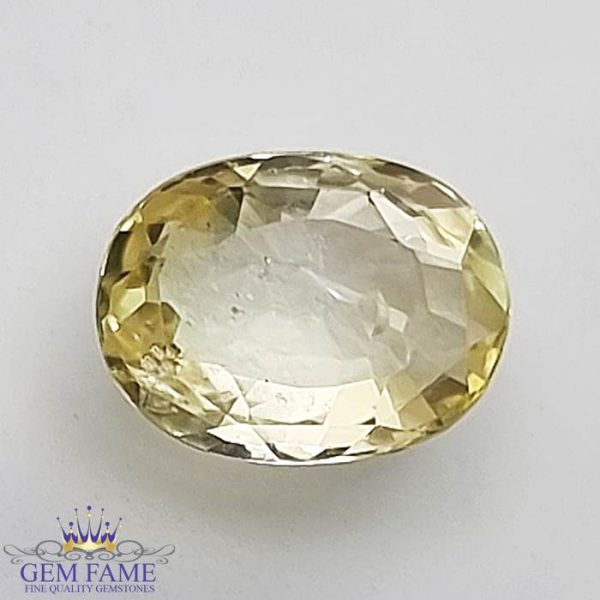 Yellow Sapphire Pukhraj Stone