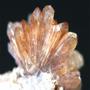 Eosphorite: Delicate pink gemstone 