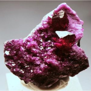 Vibrant purple Kammererite gemstone.