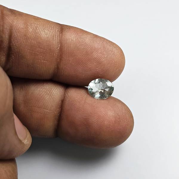 AK21501-3 Beryl Gemstone