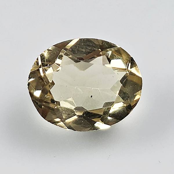 Golden Beryl (Heliodor) Gemstone