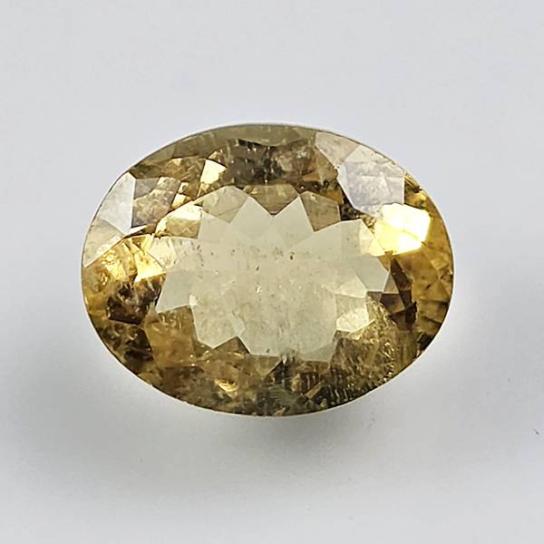 Golden Beryl (Heliodor) Gemstone