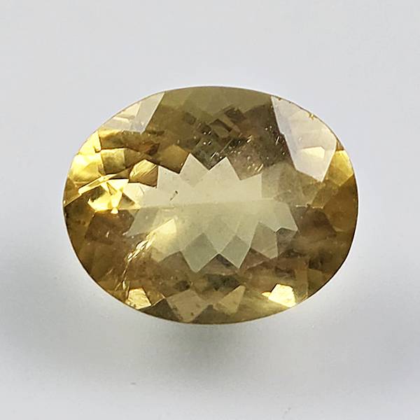 Golden Beryl (Heliodor) Gemstone