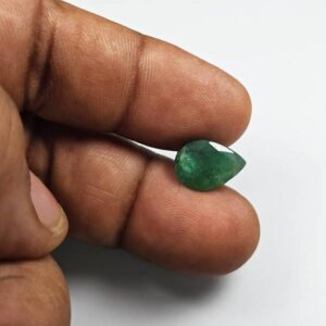 Emerald (Panna) Gemstone