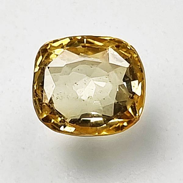 Yellow Sapphire - Pukhraj Stone