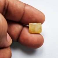 Yellow Sapphire (Pukhraj) stone