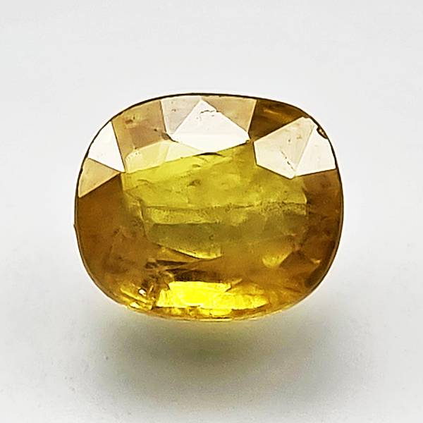 Yellow Sapphire stone